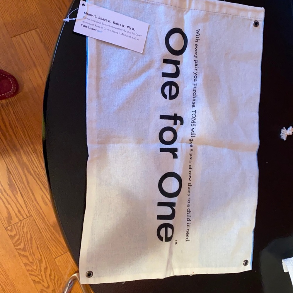 Toms  Dust Bags (2)